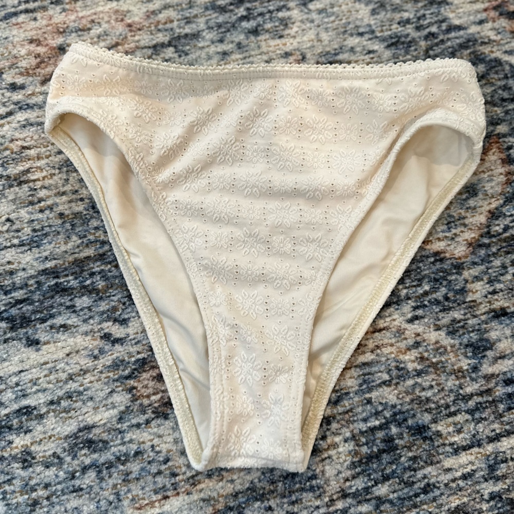 Billabong Eyelet High waisted Bottoms